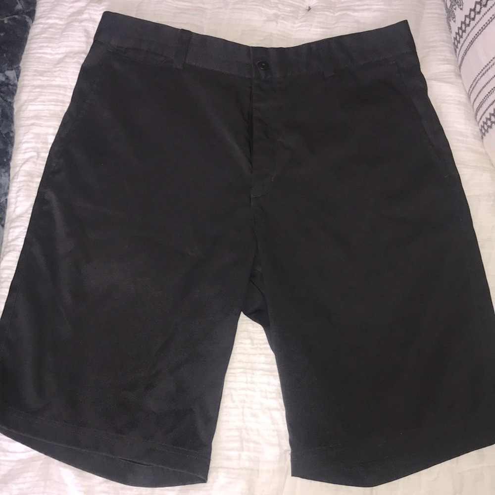 Nike Mens Golf Shorts size 32